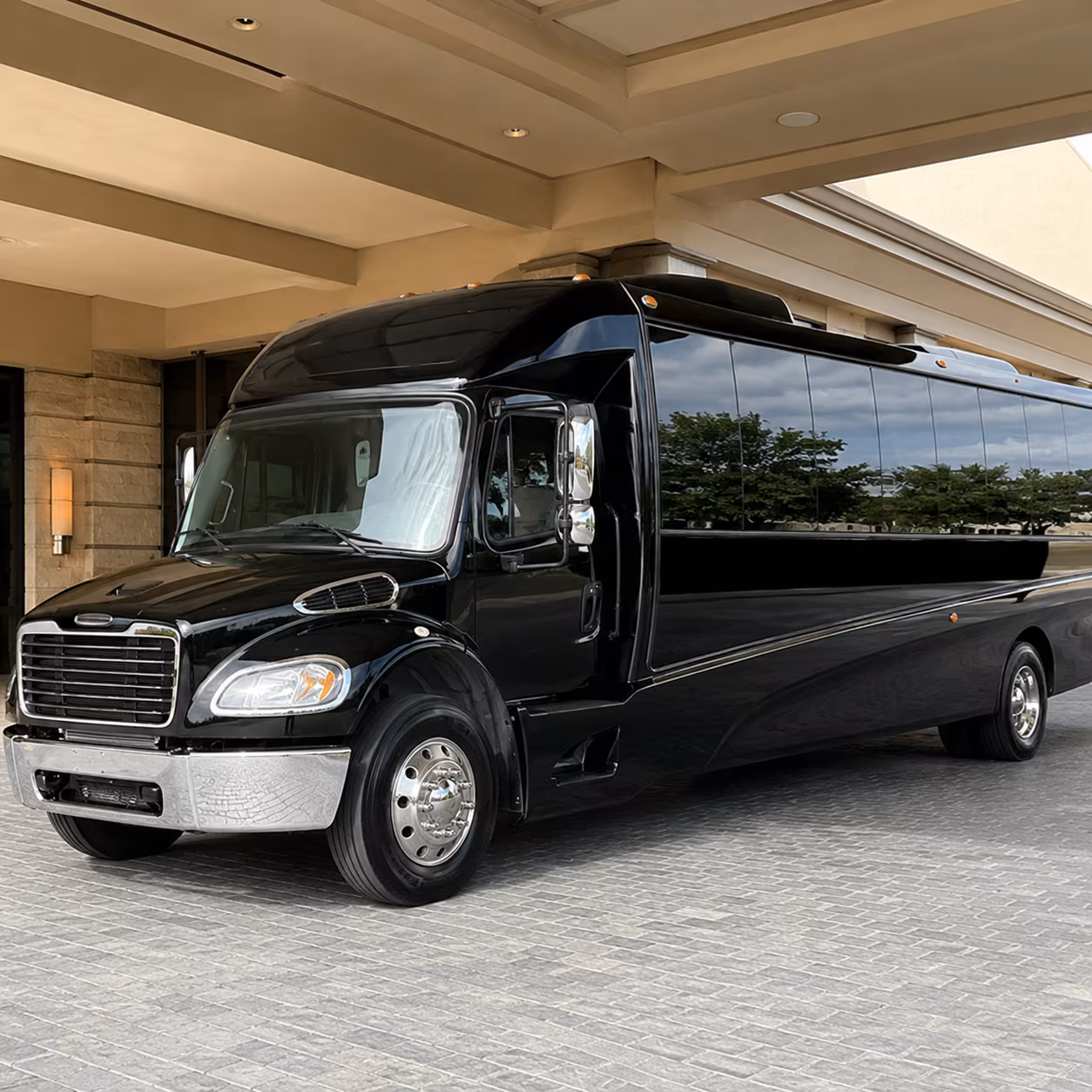 corona 30 passenger minibus
